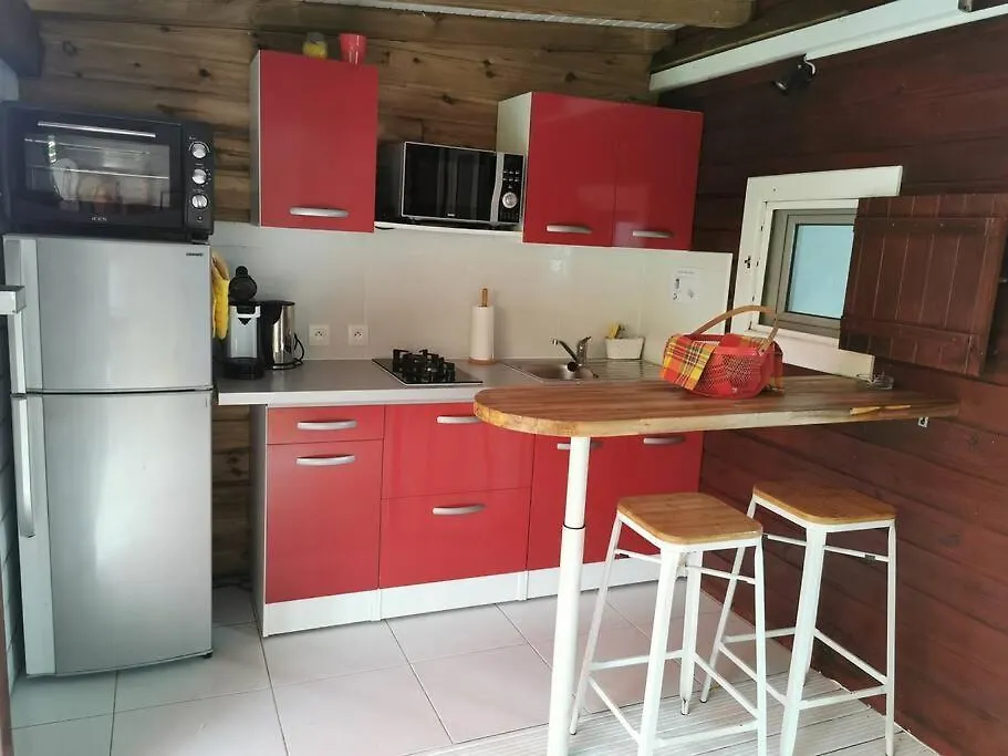Bungalow Et Sa Ti Piscine Saint-Francois